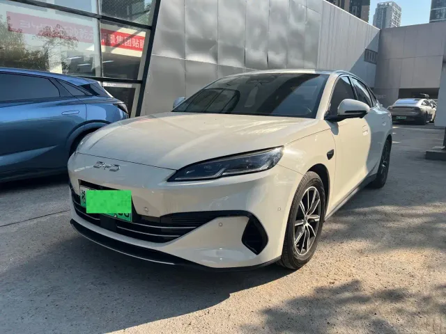 Фотография автомобиля — BYD Seal 06