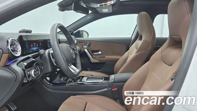 Mercedes-Benz A-Class — Фото автомобиля 14