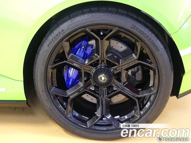 Lamborghini Huracan — Фото автомобиля 19