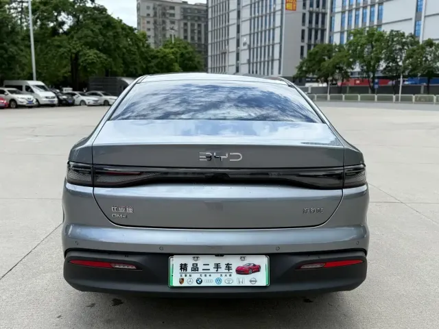 BYD Seal 05 DM-i — Фото автомобиля 8