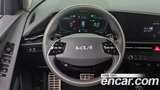 Kia Niro The All New Niro Signature — Фото автомобиля 13
