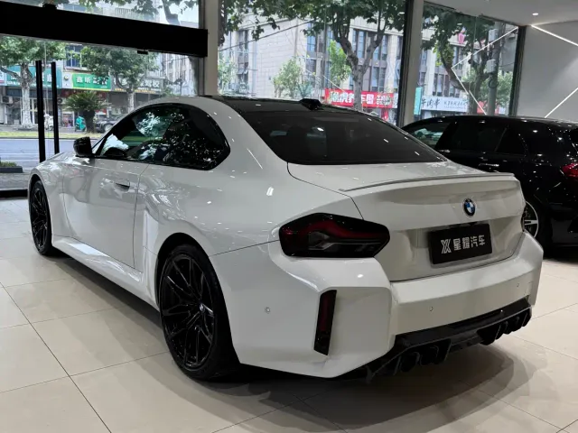 BMW M2 — Фото автомобиля 6