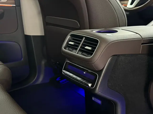 Mercedes-Benz GLS-Class — Фото автомобиля 18