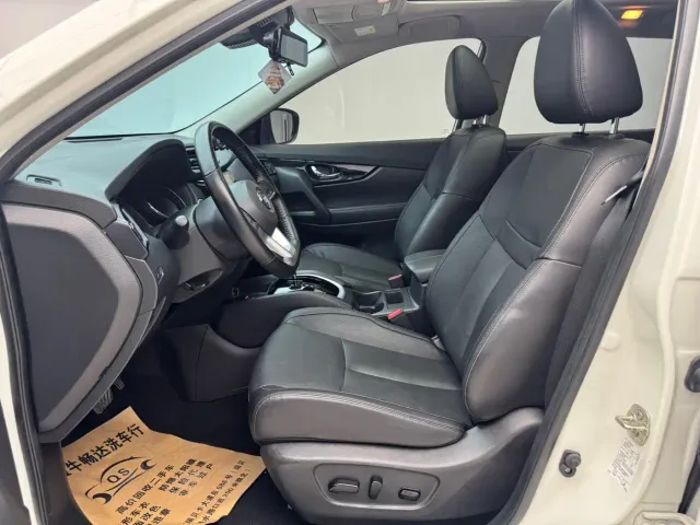 Nissan X-Trail — Фото автомобиля 7
