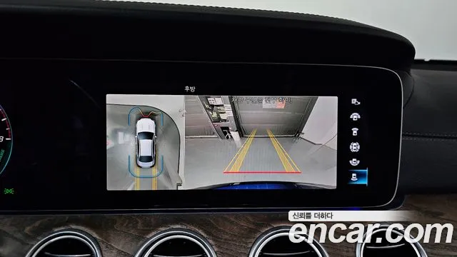 Mercedes-Benz E-Class — Фото автомобиля 13