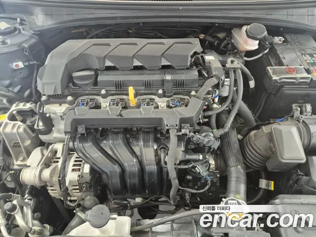 Hyundai Avante — Фото автомобиля 6