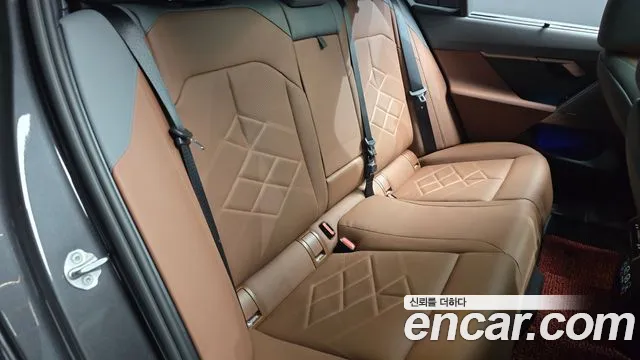 BMW 5-Series 5 серия (G60) 530i xDrive M Sport — Фото автомобиля 11