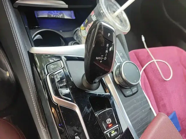 BMW 5 Series — Фото автомобиля 15