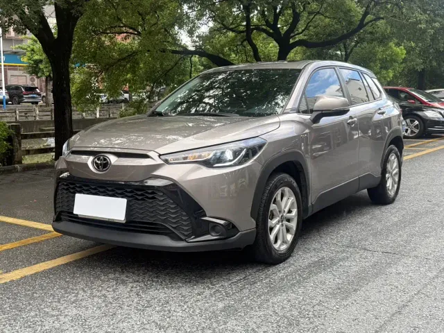 Фотография автомобиля — Toyota Frontlander