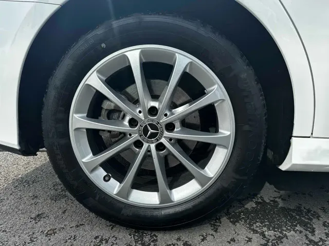 Mercedes-Benz A-Class — Фото автомобиля 17