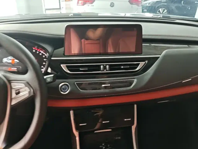 Changan CS75 — Фото автомобиля 12