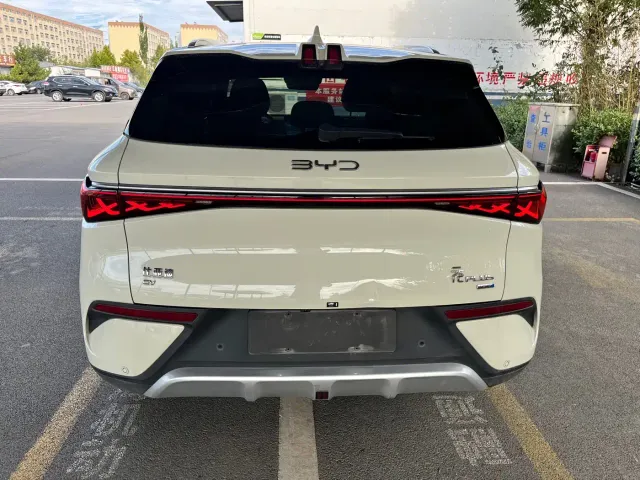 BYD Yuan PLUS — Фото автомобиля 16