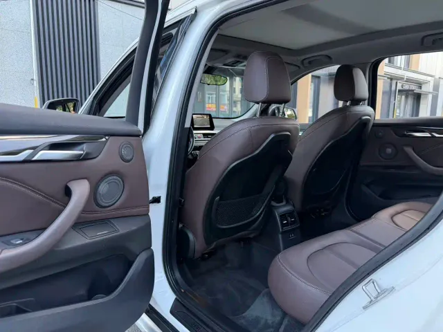 BMW X1 — Фото автомобиля 7