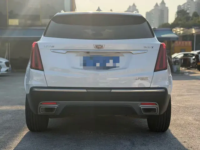 Cadillac XT5 — Фото автомобиля 6
