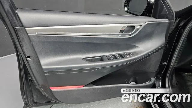 Hyundai Grandeur (New) Hybrid — Фото автомобиля 13