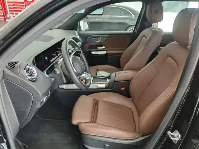 Mercedes-Benz GLB-Class — Фото автомобиля 4