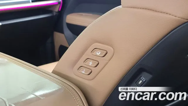Hyundai Santa Fe MX5 — Фото автомобиля 30
