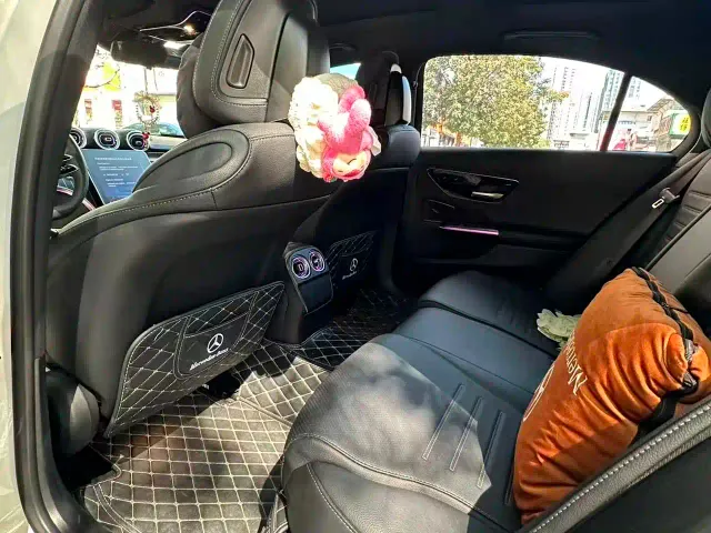 Mercedes-Benz C-Class — Фото автомобиля 6