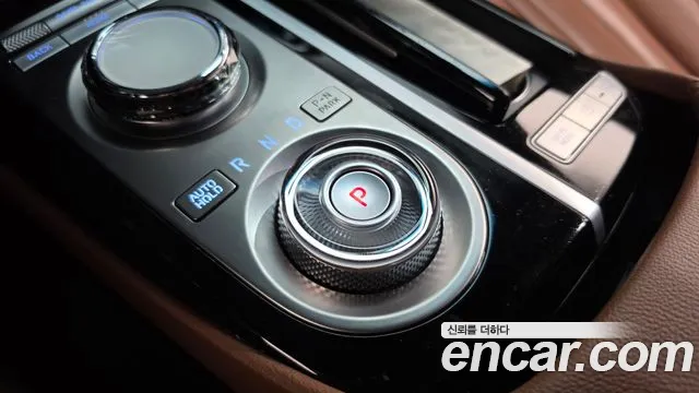 Genesis G80 RG3 — Фото автомобиля 12