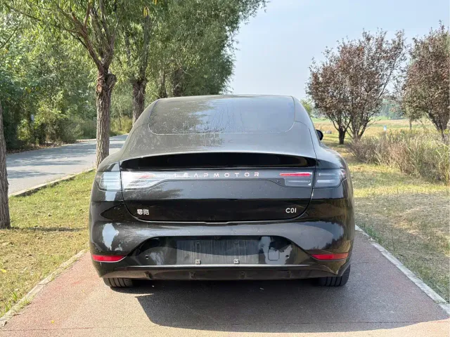 Leapmotor C01 — Фото автомобиля 9