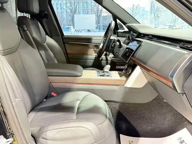 Land Rover Range Rover — Фото автомобиля 8