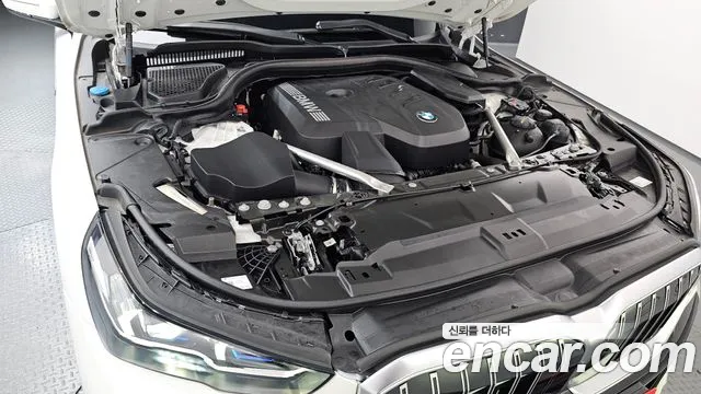 BMW 5-Series 5 серия (G60) 530i xDrive M Sport — Фото автомобиля 6