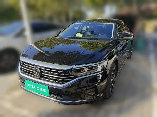 Фотография автомобиля — Volkswagen Passat
