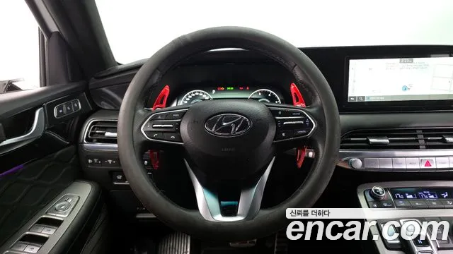 Hyundai Palisade Palisade Дизель 2.2 2WD — Фото автомобиля 13