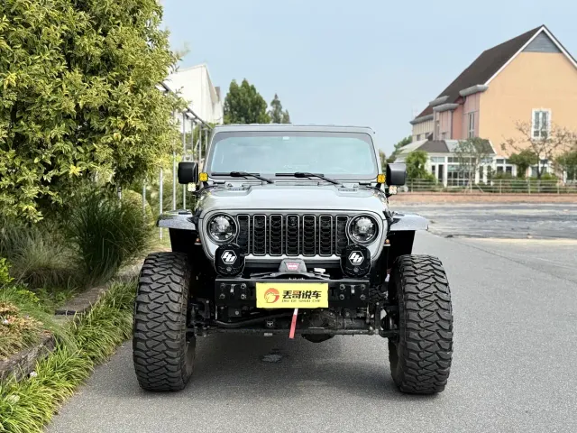 Jeep Gladiator — Фото автомобиля 4