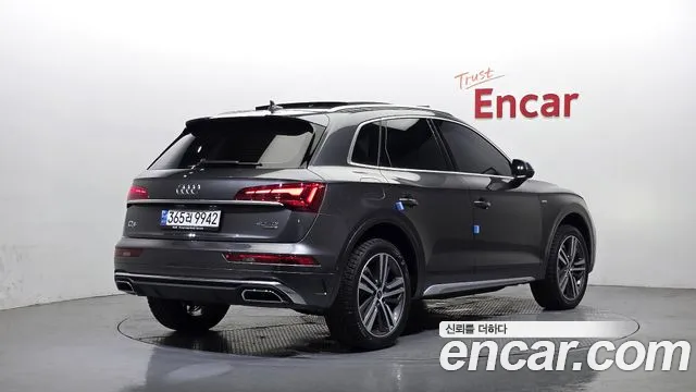 Audi Q5 — Фото автомобиля 2