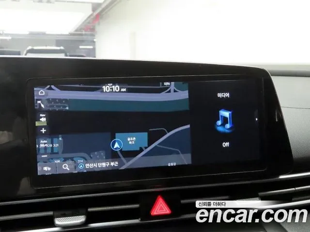 Hyundai Avante CN7 — Фото автомобиля 9