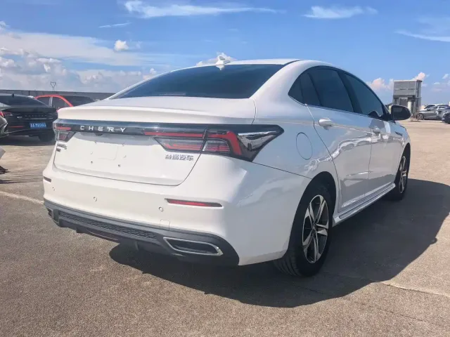 Chery Arrizo 5 PLUS — Фото автомобиля 4