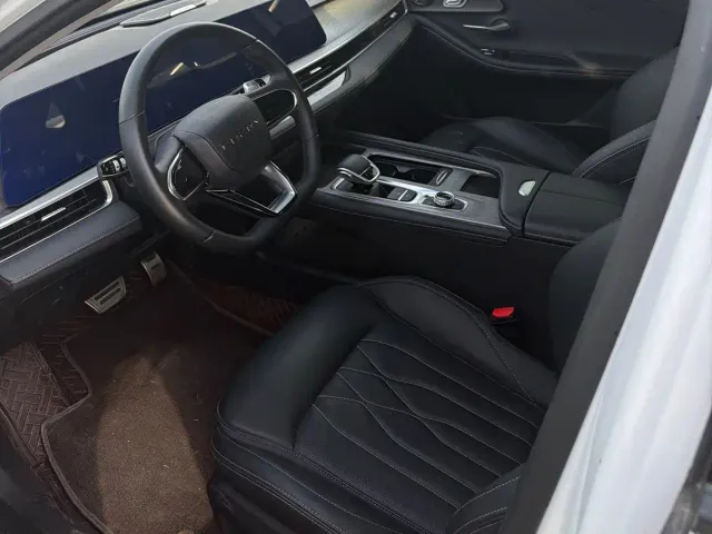 Chery Arrizo 8 — Фото автомобиля 4