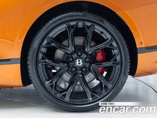 Bentley Continental — Фото автомобиля 5