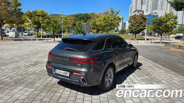 Genesis GV70 — Фото автомобиля 4