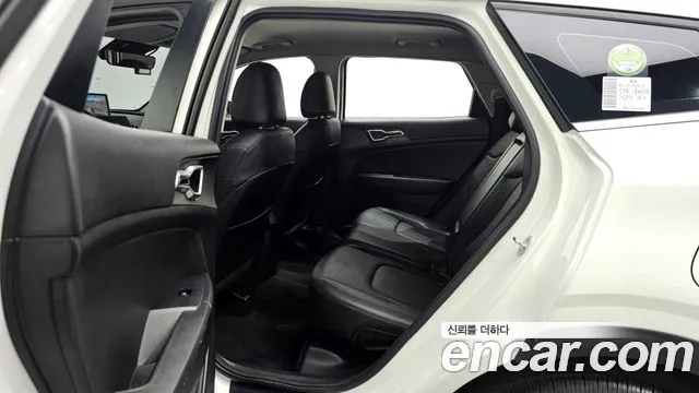 Kia Sportage Sportage 5-е поколение Дизель 2.0 4WD — Фото автомобиля 16