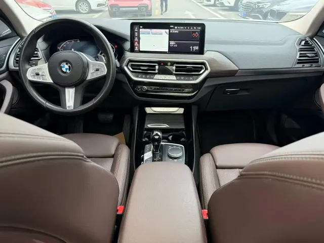 BMW X3 — Фото автомобиля 6