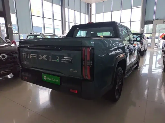 Maxus Interstellar X — Фото автомобиля 6