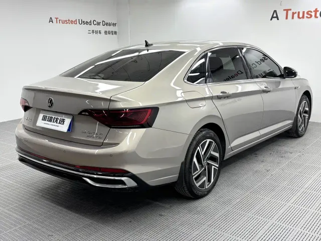 Volkswagen Sagitar — Фото автомобиля 4