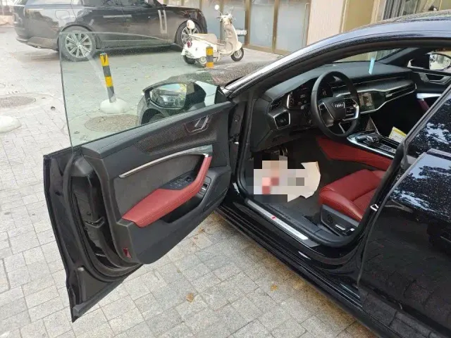 Audi A7L — Фото автомобиля 2