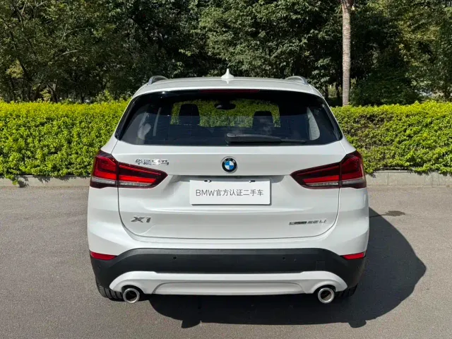 BMW X1 — Фото автомобиля 5
