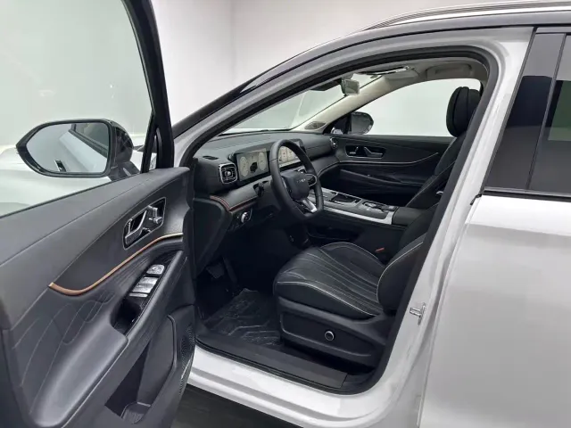 Chery Tiggo 9 — Фото автомобиля 5