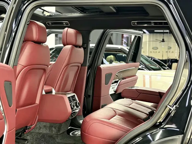 Land Rover Range Rover — Фото автомобиля 14