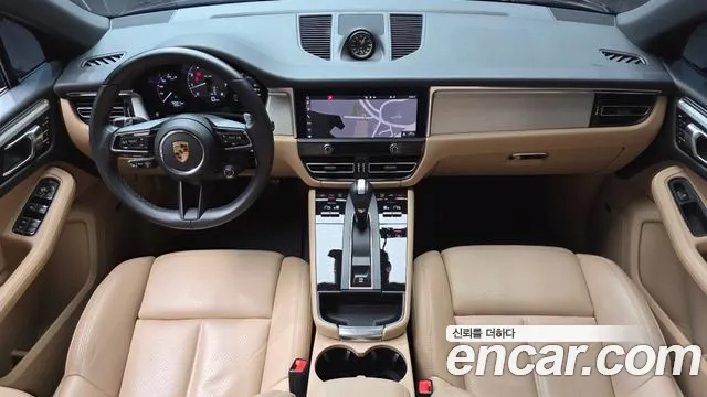 Porsche Macan — Фото автомобиля 7