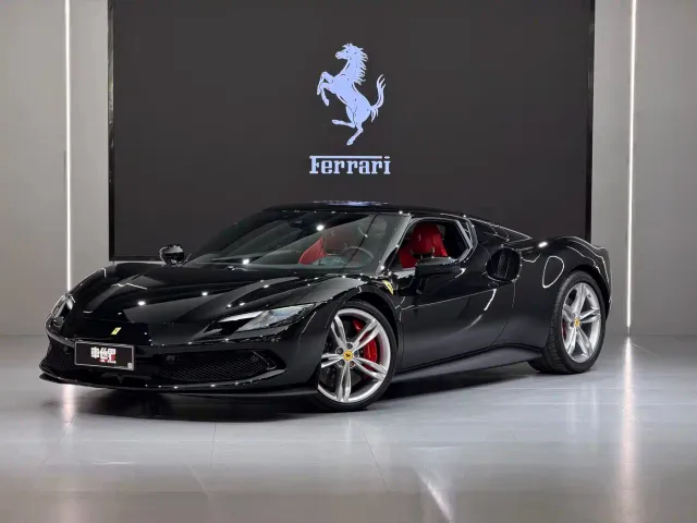 Фотография автомобиля — Ferrari 296