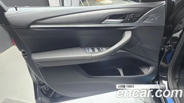 BMW X3 xDrive 20i M Sport — Фото автомобиля 23