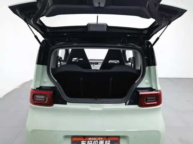 Wuling Hongguang Mini EV — Фото автомобиля 16