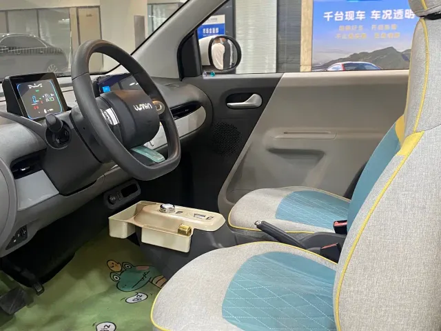 Changan Lumin — Фото автомобиля 5
