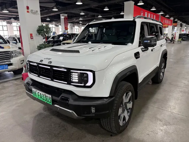 BAIC BJ40 — Фото автомобиля 2