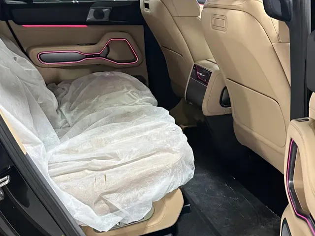 BYD FangChengBao Leopard 8 — Фото автомобиля 8
